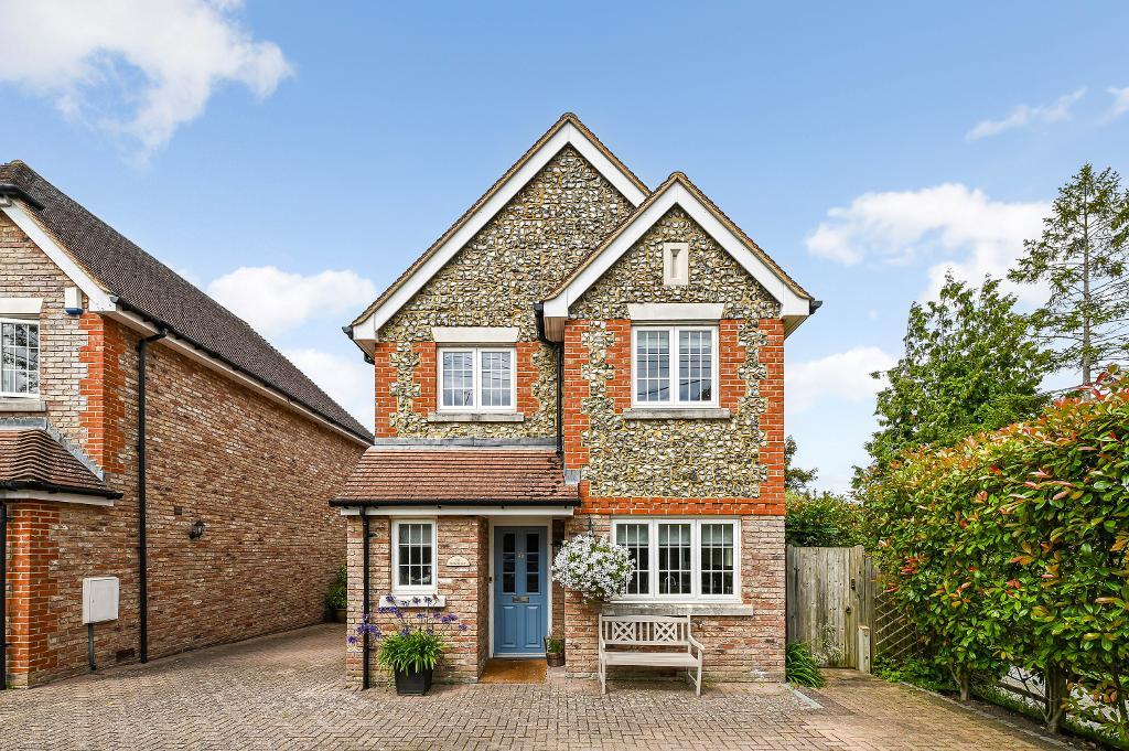 Bostal Road, Steyning, West Sussex, BN44 3PD