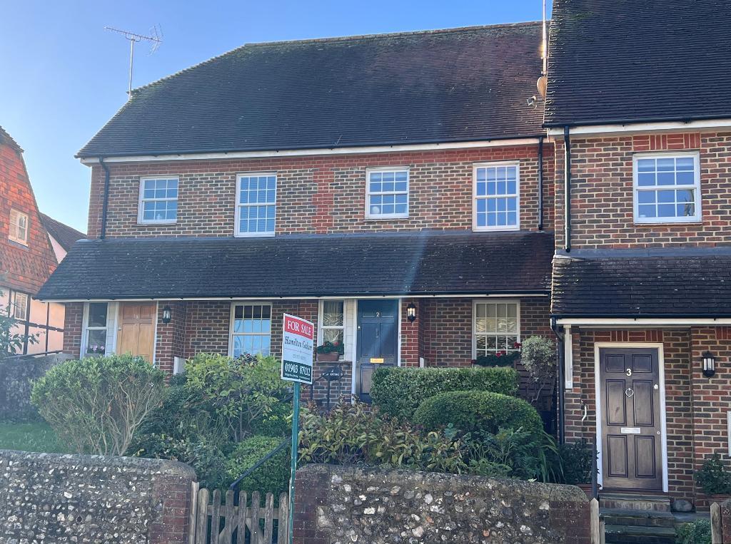 Kew Cottages, High Street, Steyning, West Sussex, BN44 3UD